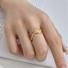 Wavy Double Band Ring